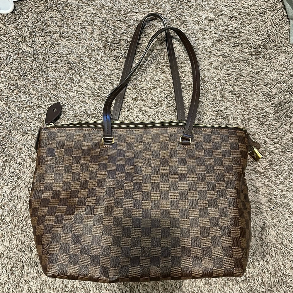 One of the original LV purses! REAL.